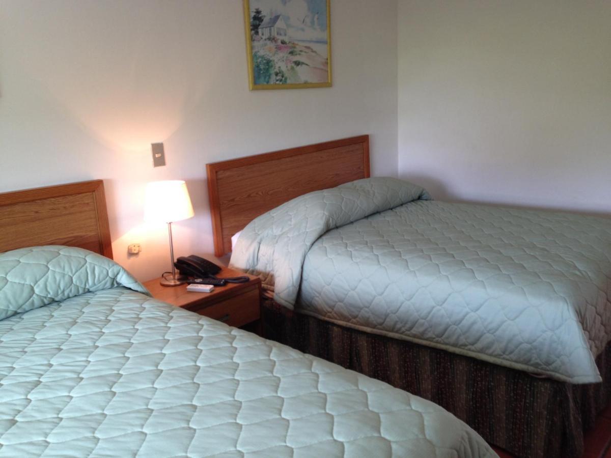 Hotel Brandts Los Robles De San Juan マナグア エクステリア 写真