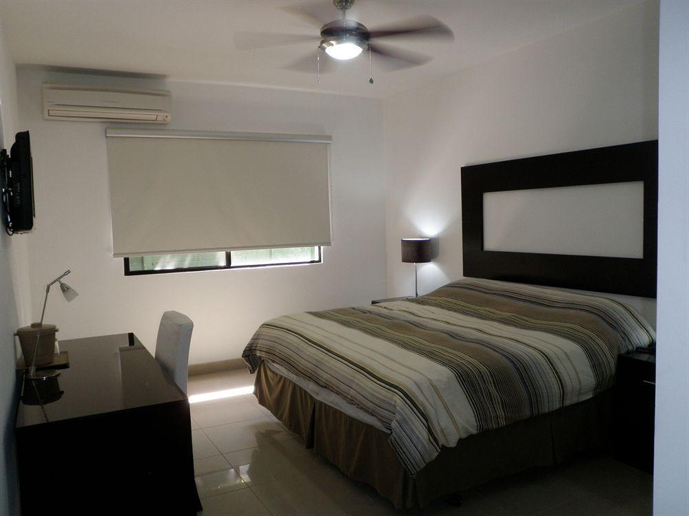 Hotel Brandts Los Robles De San Juan マナグア エクステリア 写真