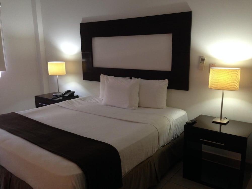 Hotel Brandts Los Robles De San Juan マナグア エクステリア 写真