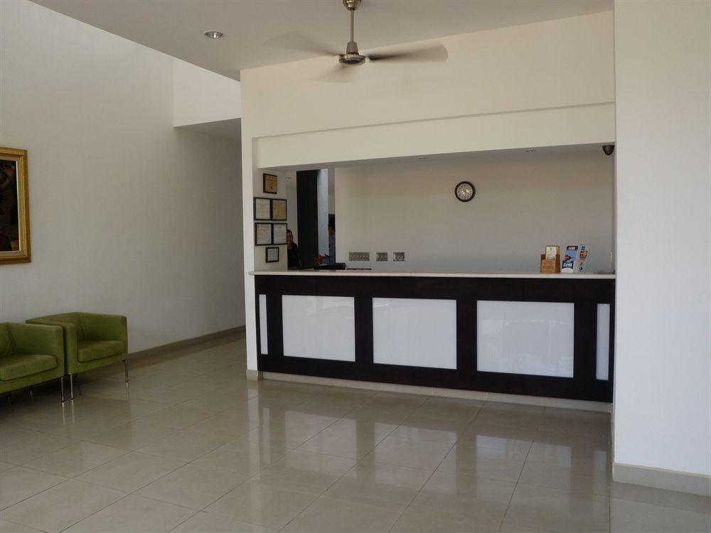 Hotel Brandts Los Robles De San Juan マナグア エクステリア 写真