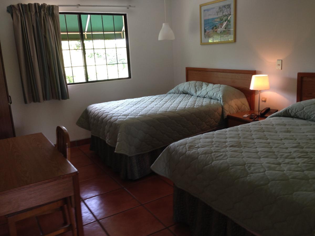 Hotel Brandts Los Robles De San Juan マナグア エクステリア 写真